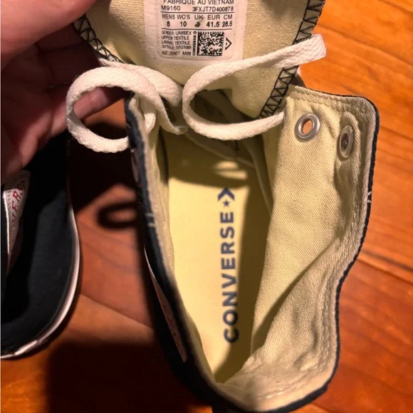 Converse Black and White High-Tops Men 8/ Women 10 - Picture 8 of 8